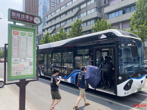 成都公交车站爆料视频,揭秘公交运营内幕
