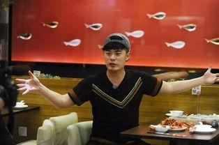 苗阜最新爆料师兄弟是谁,最新爆料师兄弟身份引发热议