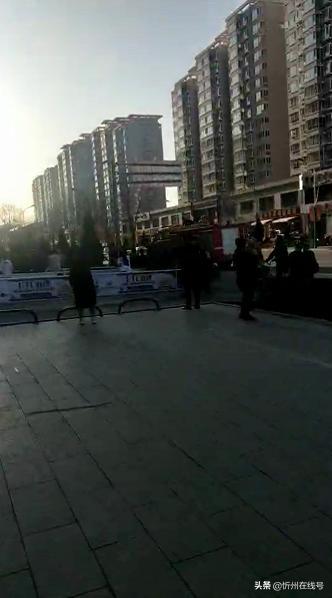 城市爆料视频,揭秘街头巷尾的热点事件