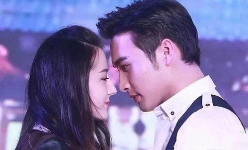 女演员生子爆料视频播放,女演员生子视频播放引发热议