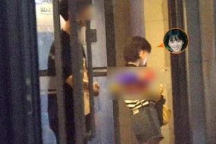 黑哥爱情爆料视频,揭秘明星甜蜜瞬间