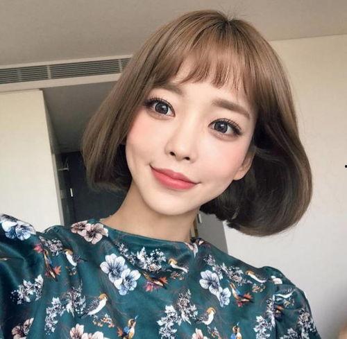 爆料头发剪短视频教程大全,轻松学会剪发技巧，打造时尚发型