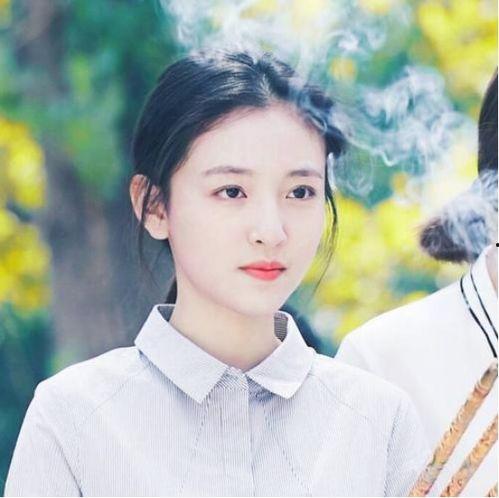 爆料娱乐圈吴倩,揭秘当红小花旦的成名之路与情感纠葛