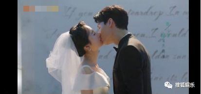 娱乐爆料肖战杨紫恋爱史,从荧幕情侣到绯闻缠身，揭秘他们的恋爱历程