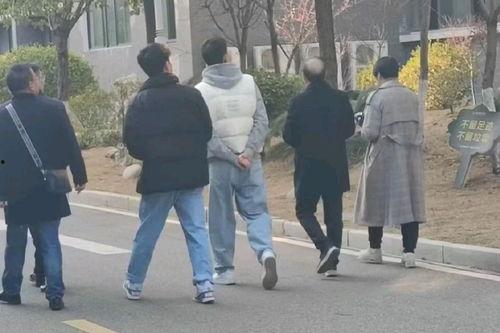 吃瓜网红打架,一场网络暴力与正义的较量